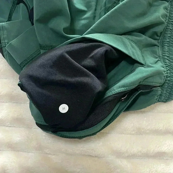 Lululemon Mens Lined Pace Breaker Short Size M Green - Picture 4 of 7